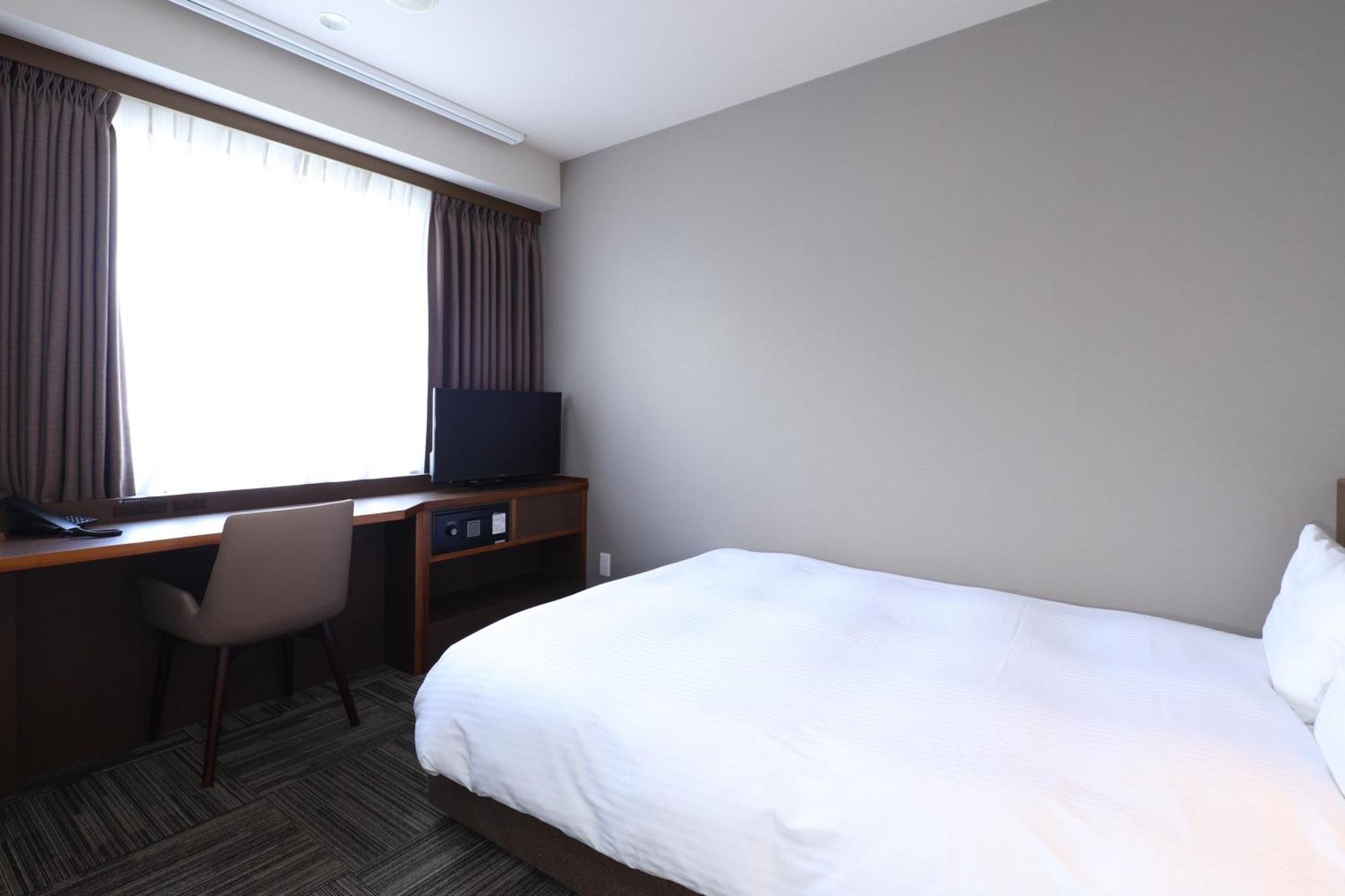 Dormy Inn Chiba City Soga Екстериор снимка
